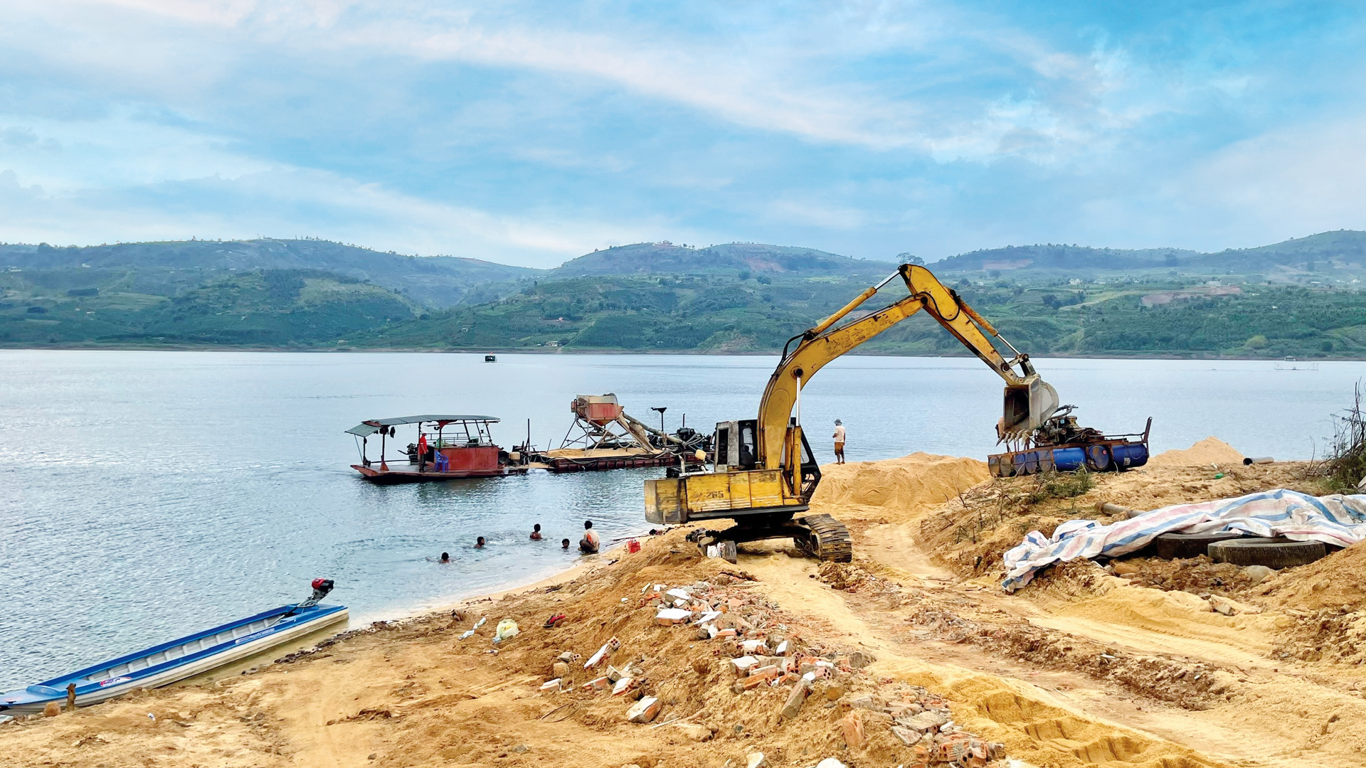 Thay vì tháo gỡ khó khăn - hãy tạo thuận lợi cho doanh nghiệp