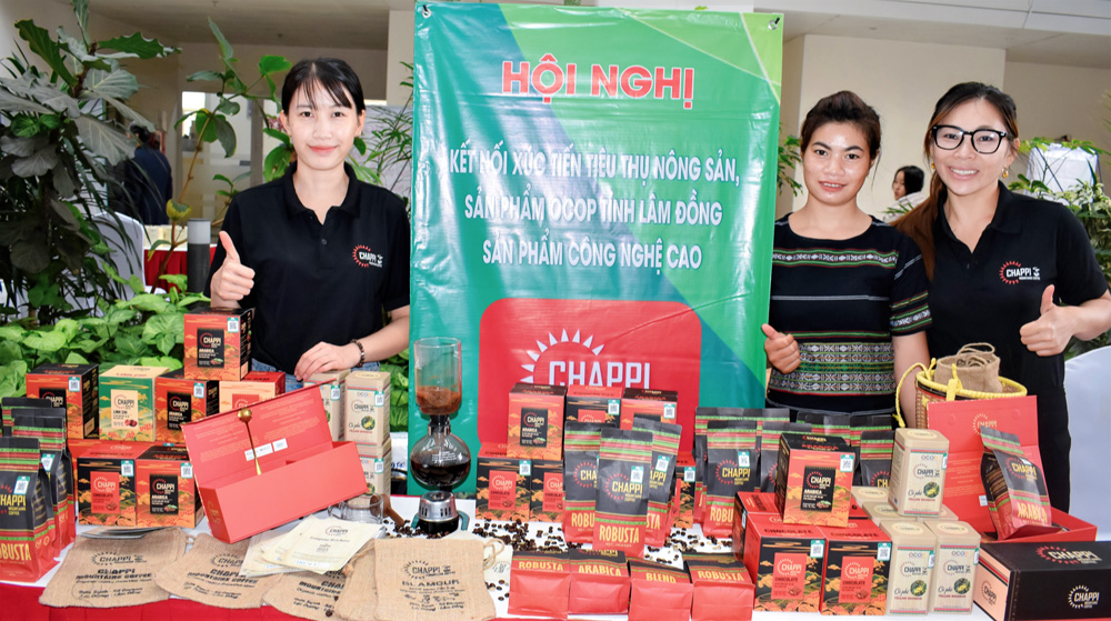 Cà phê buôn làng bước ra thị trường thế giới