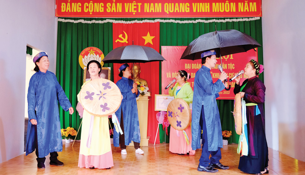 Điệu chèo nghĩa tình dưới chân đập Núi Bô