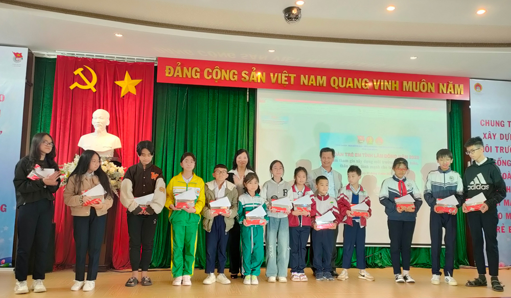 Xây dựng môi trường sống an toàn, thân thiện, lành mạnh cho trẻ em