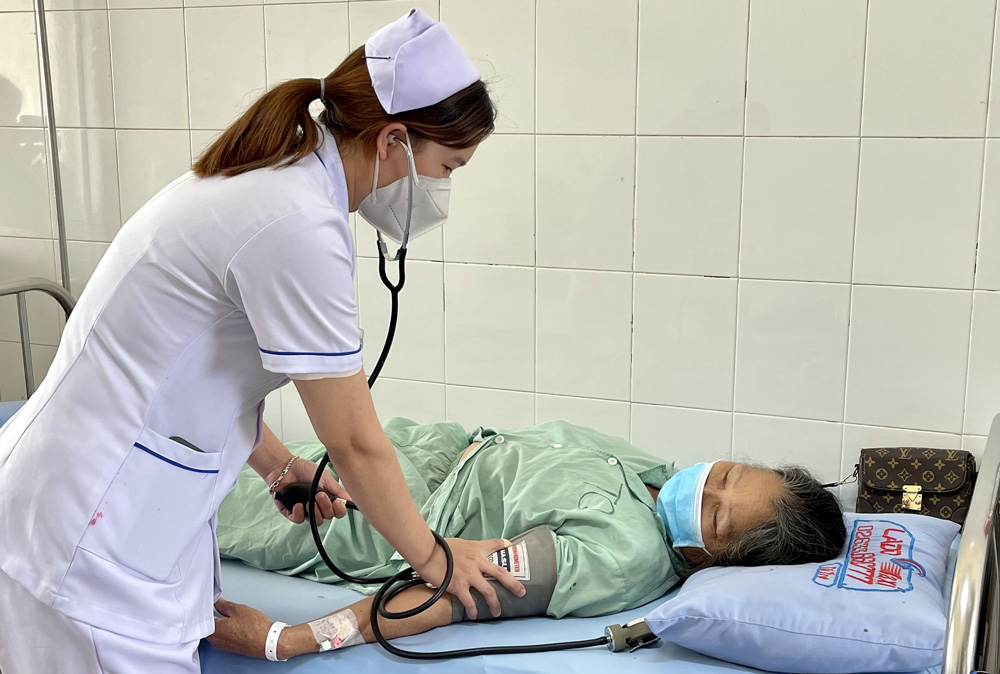 Rà soát, chấn chỉnh thái độ, y đức của nhân viên y tế
