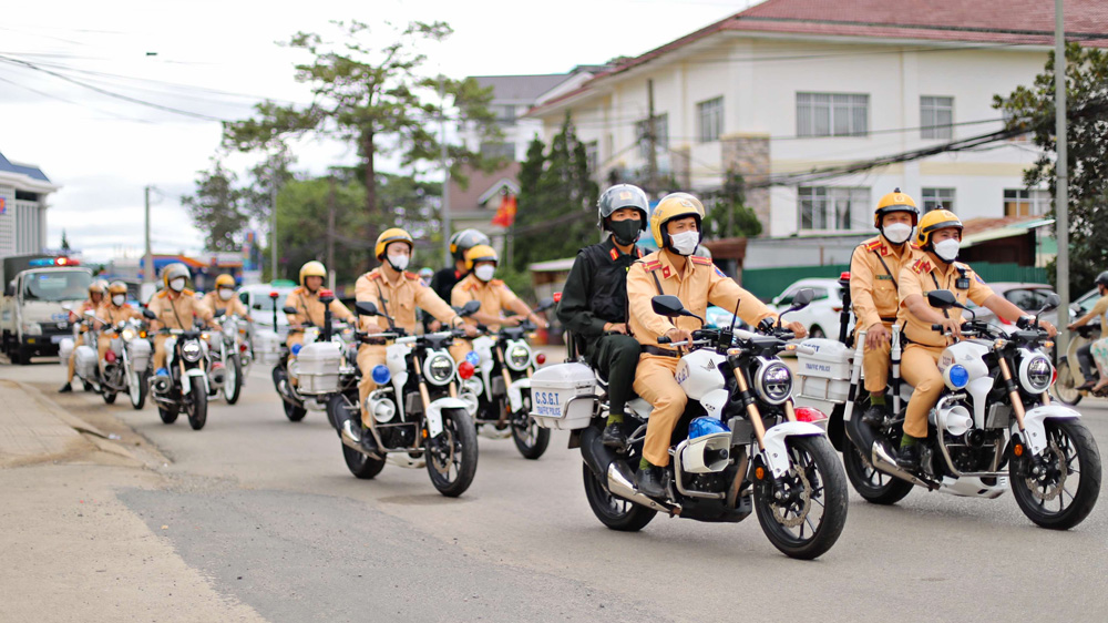 Bảo đảm trật tự, an toàn giao thông trong dịp nghỉ lễ Quốc khánh 2/9, tháng cao điểm học sinh tới trường