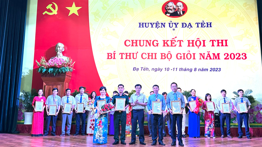 Đạ Tẻh: Sôi nổi Hội thi Bí thư Chi bộ giỏi cấp huyện