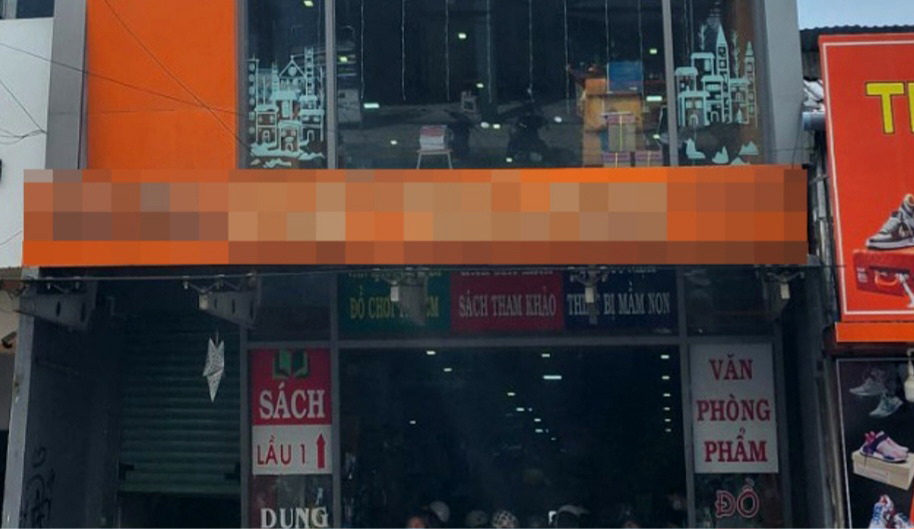 Làm rõ thông tin nam sinh lớp 5 bị lục soát khi đi nhà sách