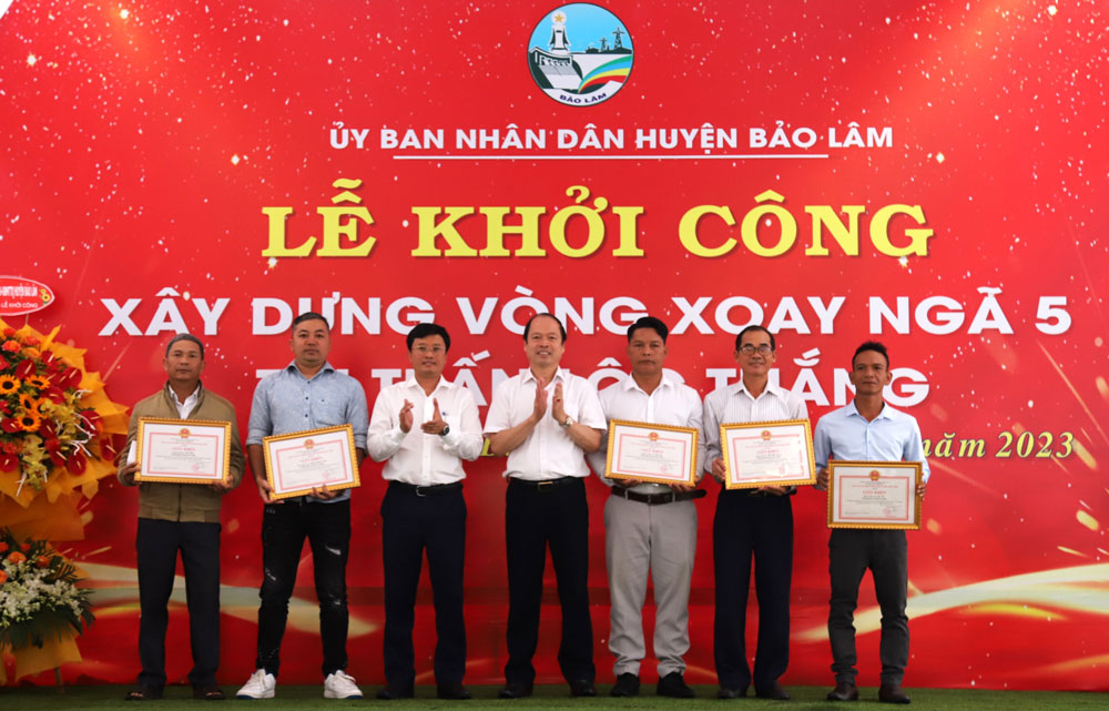 Bảo Lâm: 35 tỷ đồng xây dựng vòng xoay Ngã 5 thị trấn Lộc Thắng