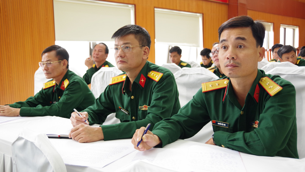 Bộ CHQS tỉnh quán triệt chuyên đề âm mưu, thủ đoạn của các thế lực thù địch lợi dụng vấn đề dân tộc chống phá ở Tây Nguyên