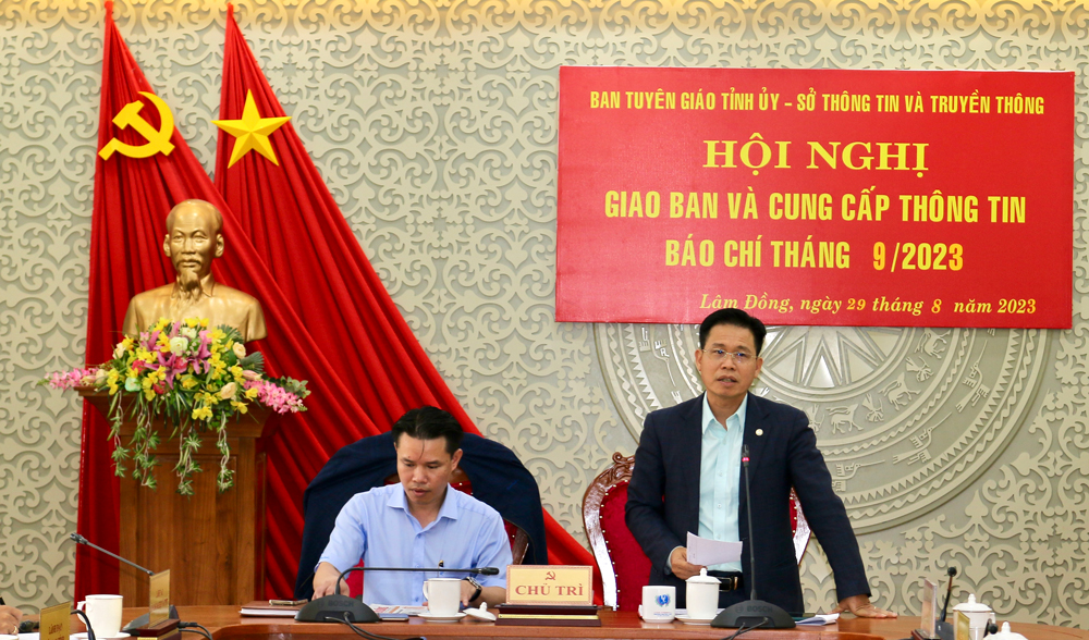 Hội nghị giao ban báo chí tháng 9 năm 2023