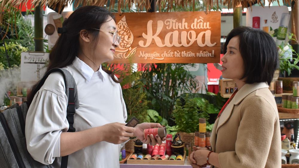 Tinh dầu thiên nhiên Kava - sản phẩm OCOP Đà Lạt