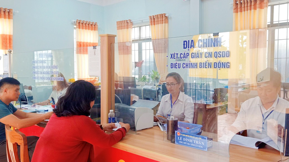 Lạc Lâm: Quyết liệt trong công tác cải cách hành chính