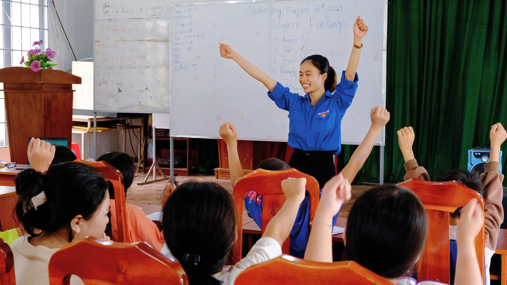 Lớp học tiếng Anh của cô giáo Thắm