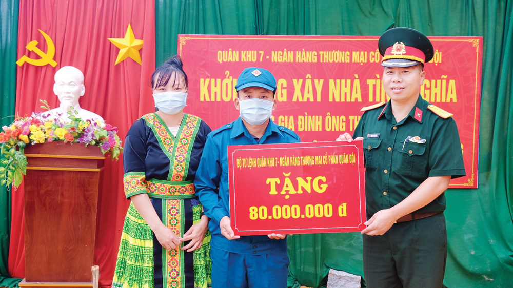 Xứng danh người lính bộ đội Cụ Hồ