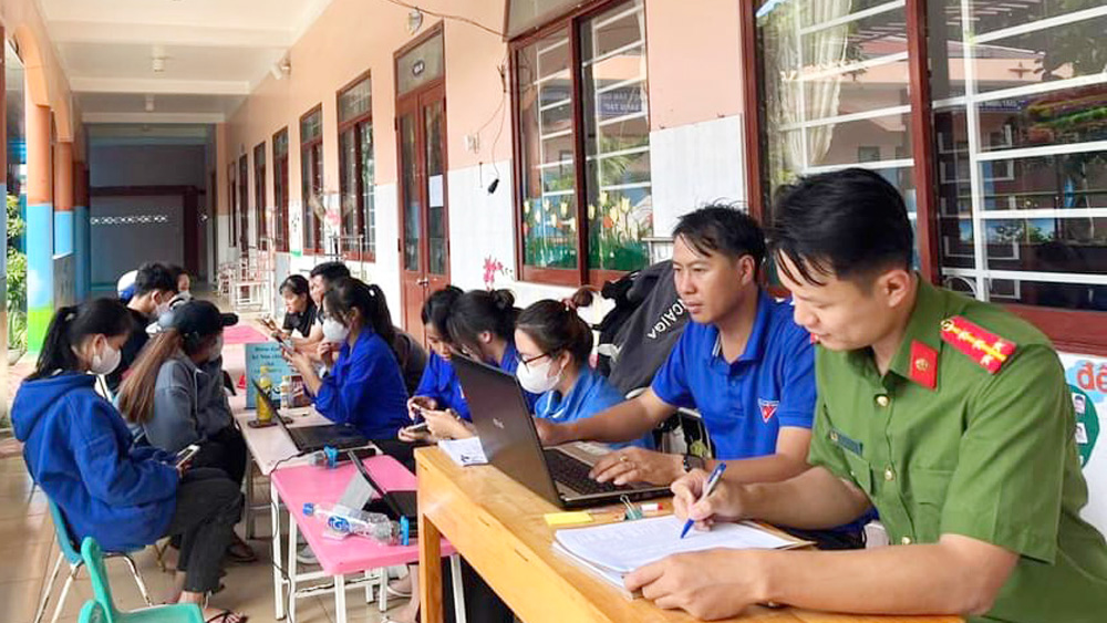 Tăng tốc ''phủ xanh'' tài khoản định danh điện tử