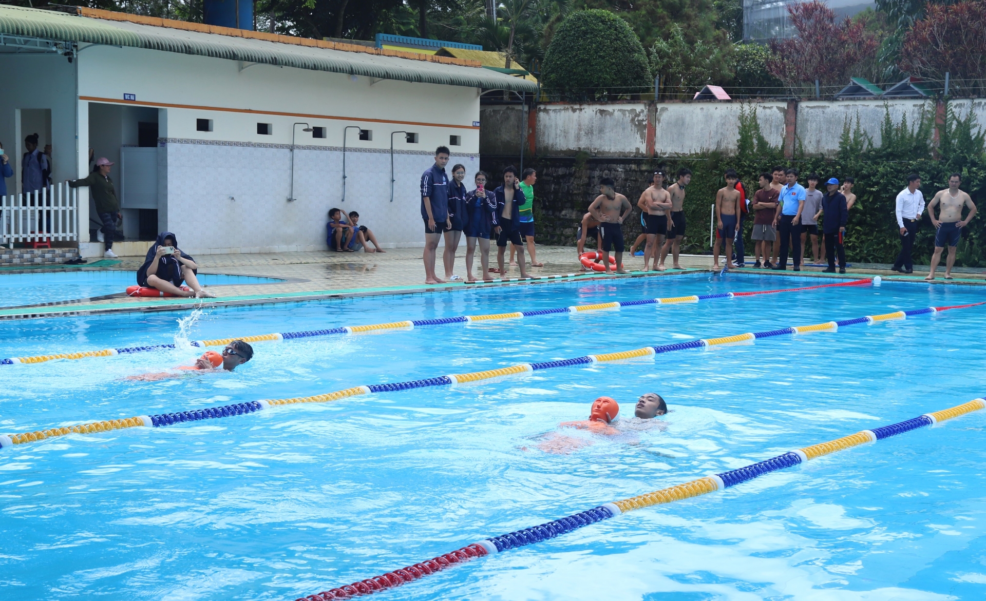 Gần 100 vận động viên tranh tài tại Hội thi cứu đuối tỉnh Lâm Đồng lần thứ II năm 2024