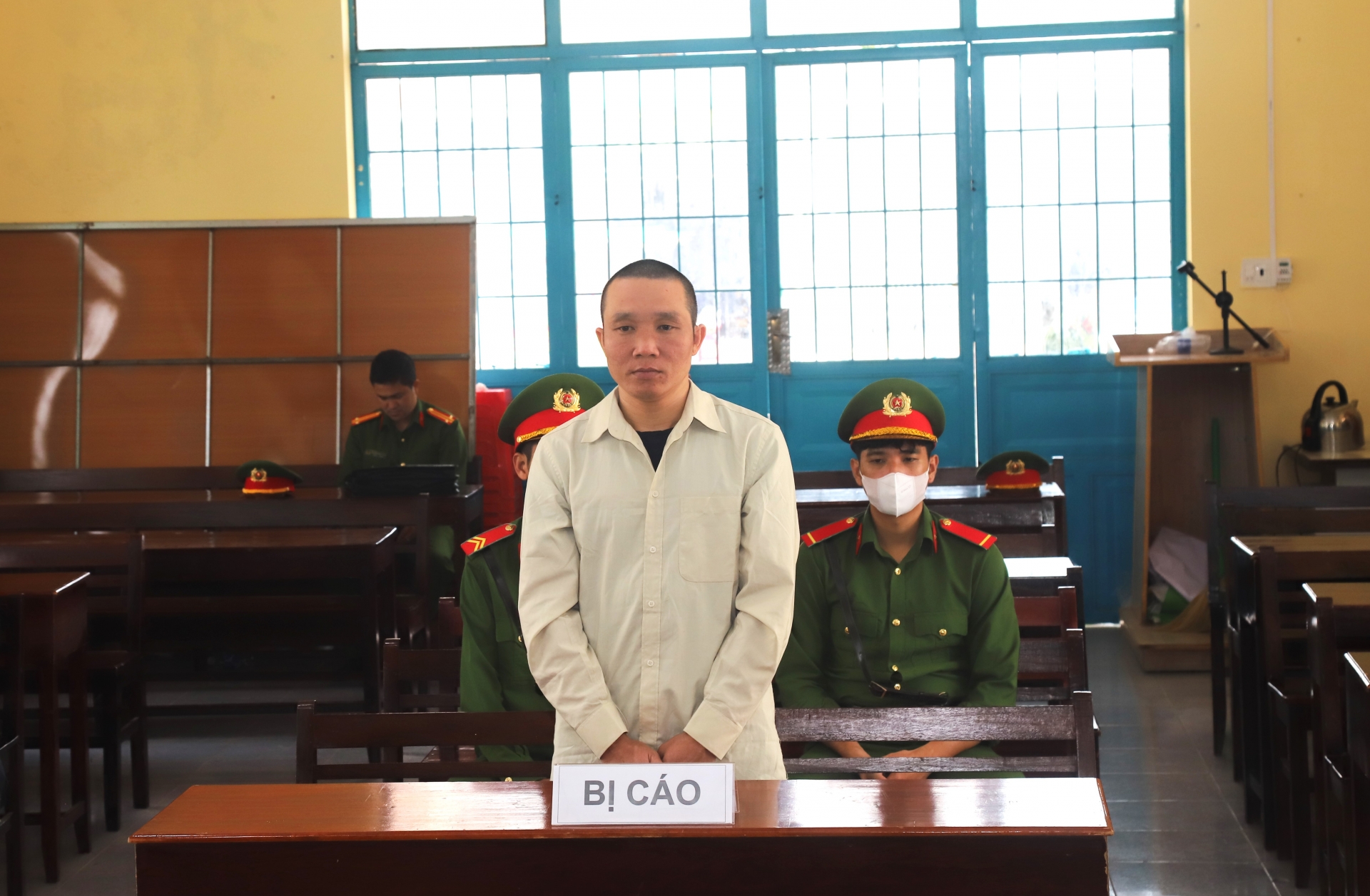 Buôn ma túy, bị tuyên án 16 năm tù