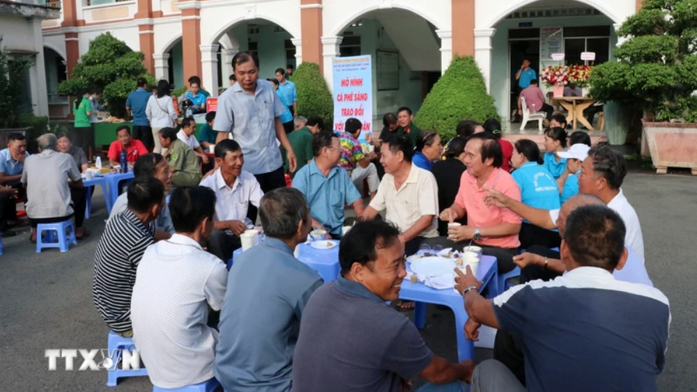 Quy định 144-QĐ/TW: “Trọng dân” và “gần dân” một cách thực chất
