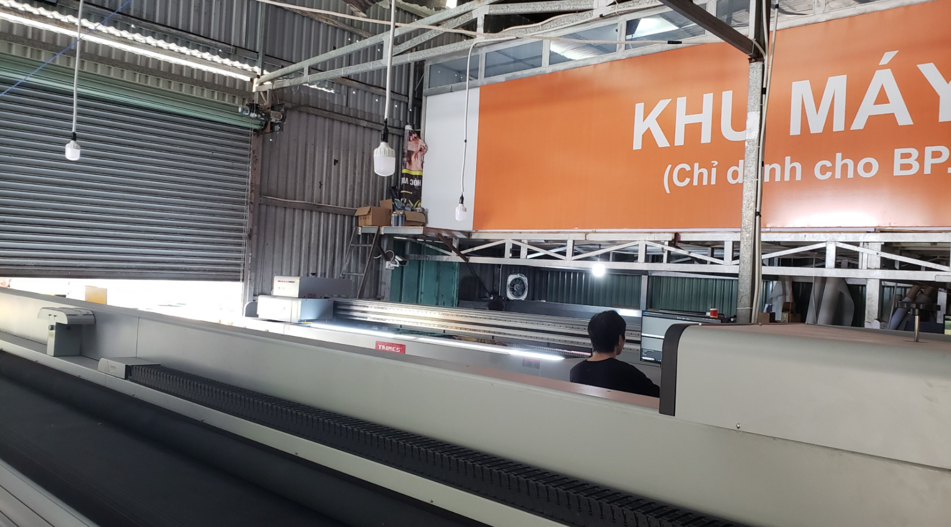 In UV DTF Uy Tín Giá Rẻ Độ Bám Dính Cao