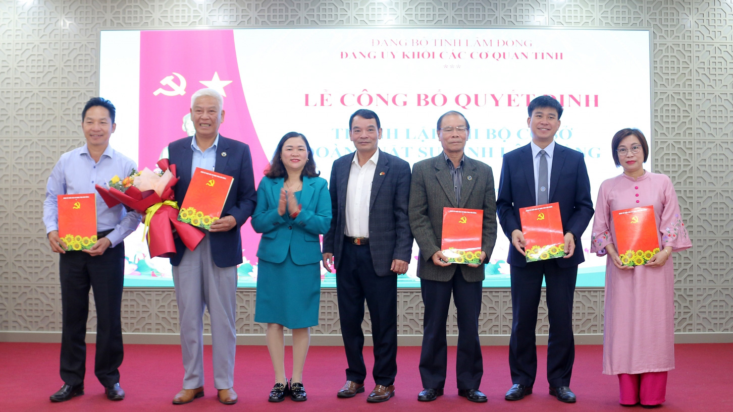 Thành lập Chi bộ cơ sở Đoàn Luật sư tỉnh Lâm Đồng