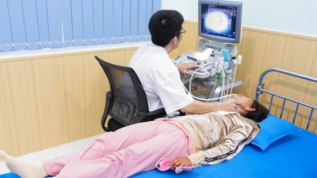 Bộ Y tế yêu cầu rà soát giảm các thủ tục gây phiền hà cho người bệnh