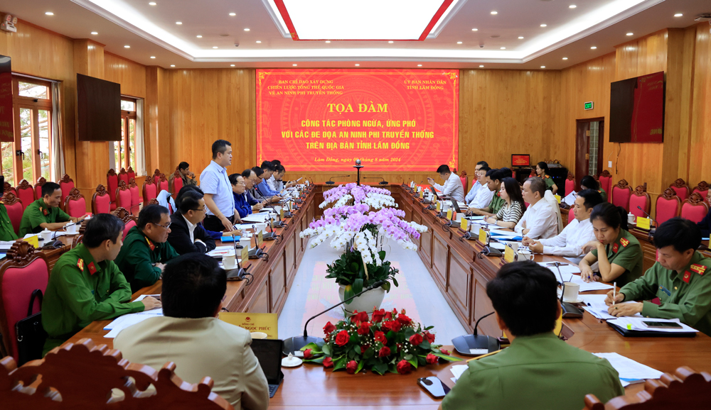 Tọa đàm về công tác ứng phó với nguy cơ đe dọa an ninh phi truyền thống trên địa bàn tỉnh Lâm Đồng