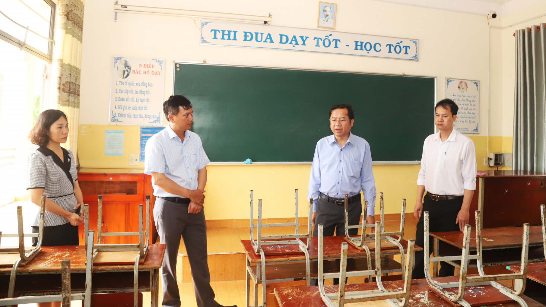 Bí thư Thành ủy Bảo Lộc kiểm tra công tác chuẩn bị năm học mới