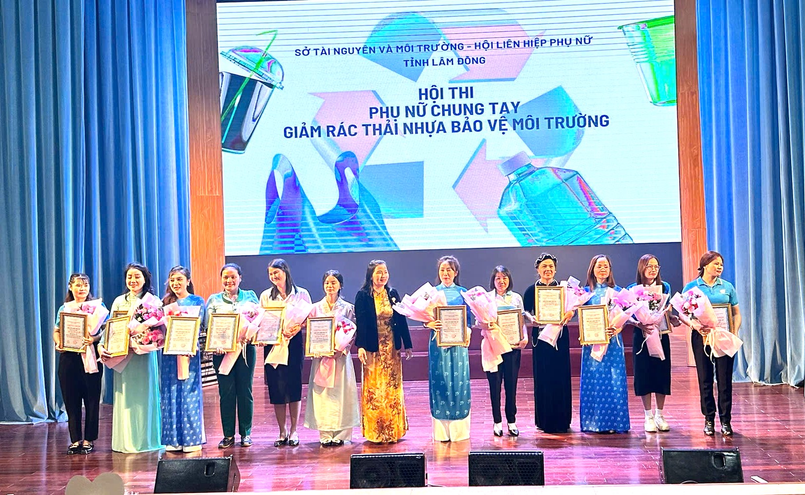 Hội Liên hiệp Phụ nữ Bảo Lộc giành giải Nhất Hội thi phụ nữ chung tay bảo vệ môi trường  2024