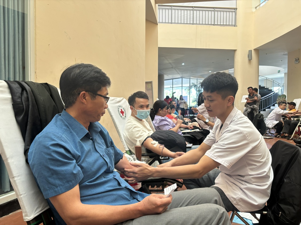 Thu 400 đơn vị máu trong Ngày hội hiến máu tình nguyện của người lao động Lâm Đồng