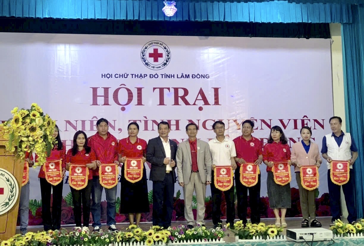Khai mạc Hội trại thanh niên và tình nguyện viên Chữ thập đỏ về “An toàn giao thông năm 2024”