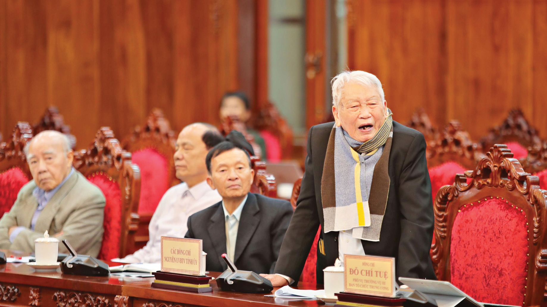 Thắp sáng 81 mùa xuân dâng Đảng