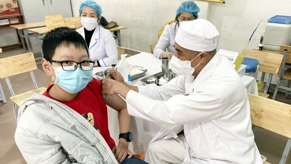 Hoàn thành dứt điểm làm sạch dữ liệu tiêm chủng vắc xin Covid-19