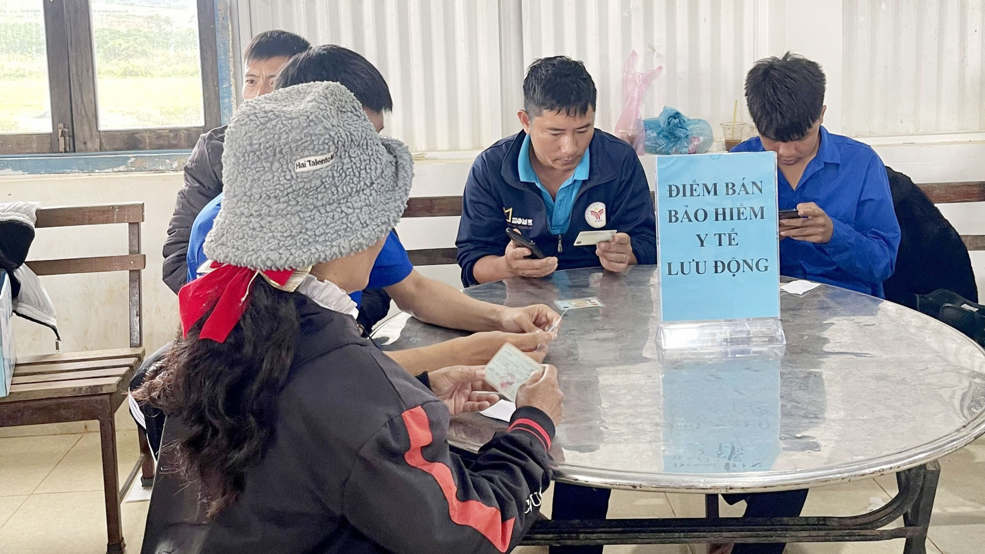 Đức Trọng triển khai nhiều giải pháp vận động người dân tham gia BHYT, BHXH