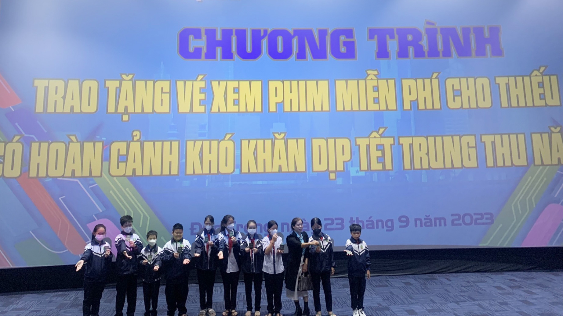 Chiếu phim miễn phí cho trẻ em có hoàn cảnh khó khăn nhân dịp Tết Trung thu