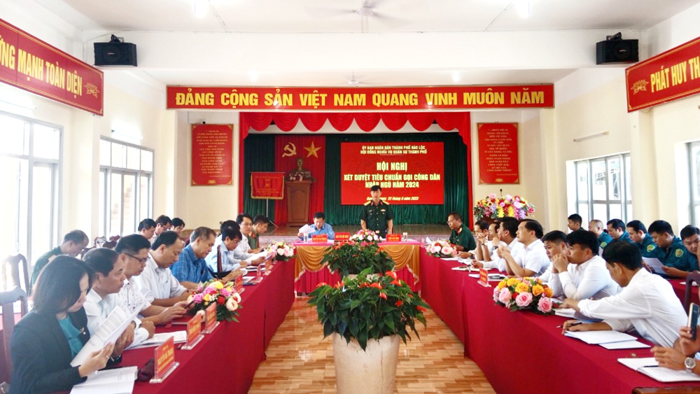 Bảo Lộc: Xét duyệt các tiêu chuẩn thực hiện nghĩa vụ quân sự năm 2024