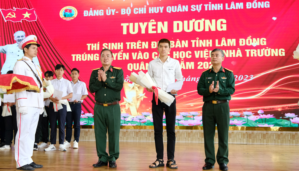 ''Trái ngọt'' từ việc tuyển sinh quân sự
