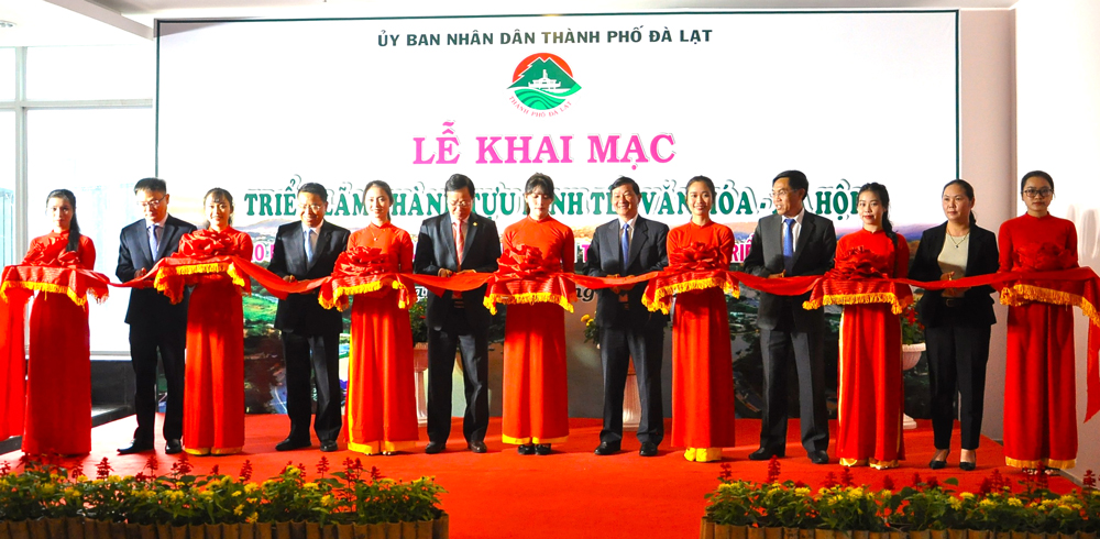 Triển lãm thành tựu kinh tế - văn hóa - xã hội chào mừng 130 năm Đà Lạt hình thành và phát triển
