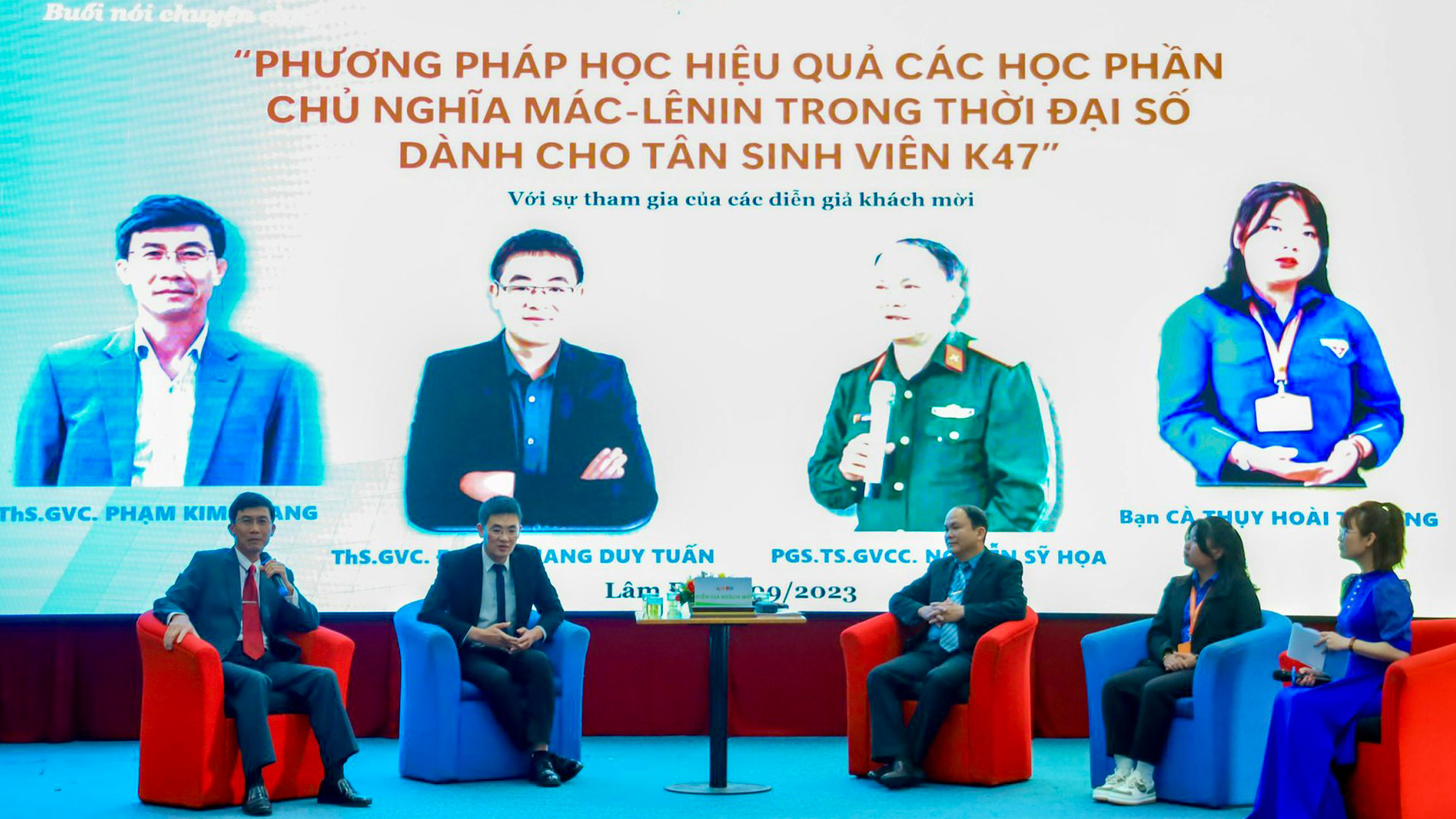 Phương pháp học hiệu quả các học phần Chủ nghĩa Mác - Lênin trong thời đại số cho tân sinh viên