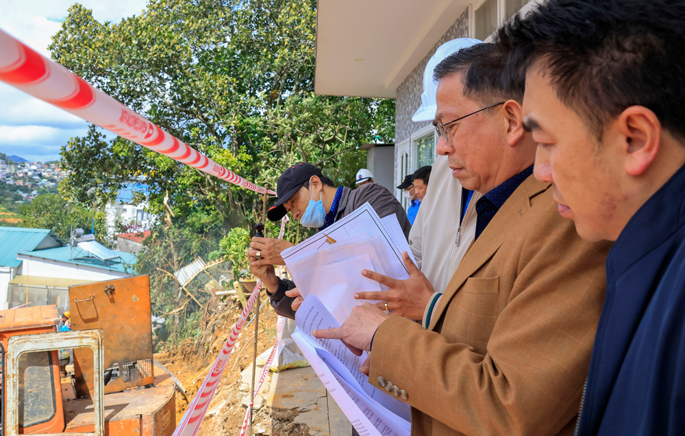 Đà Lạt: Khẩn cấp xây dựng các công trình chống sạt trượt và ngập úng