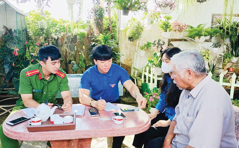 Về đích chiến dịch kích hoạt mã định danh điện tử