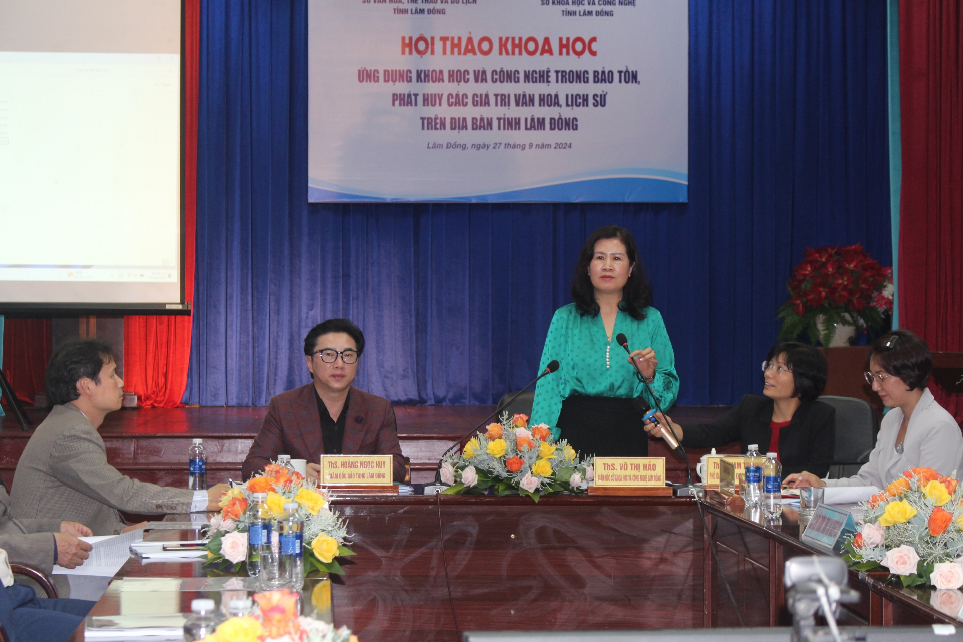 Hội thảo khoa học Ứng dụng khoa học và công nghệ trong bảo tồn, phát huy các giá trị văn hoá, lịch sử