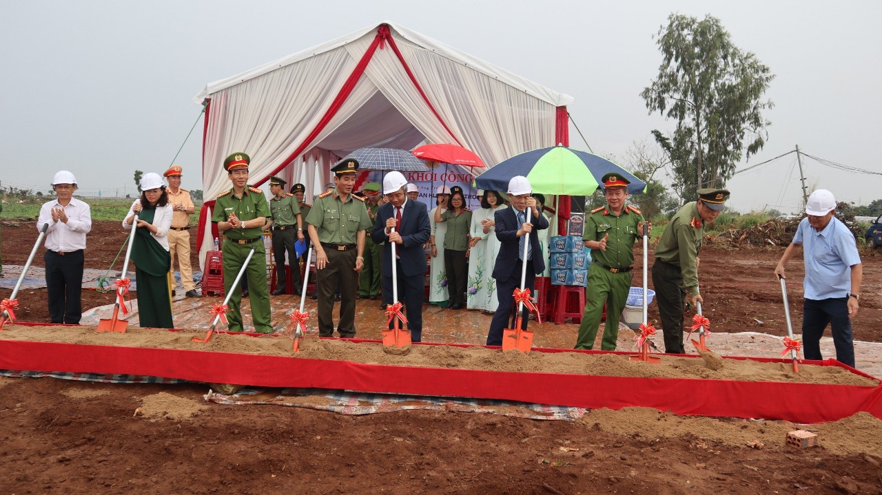 Khởi công xây dựng trụ sở Công an huyện Đức Trọng