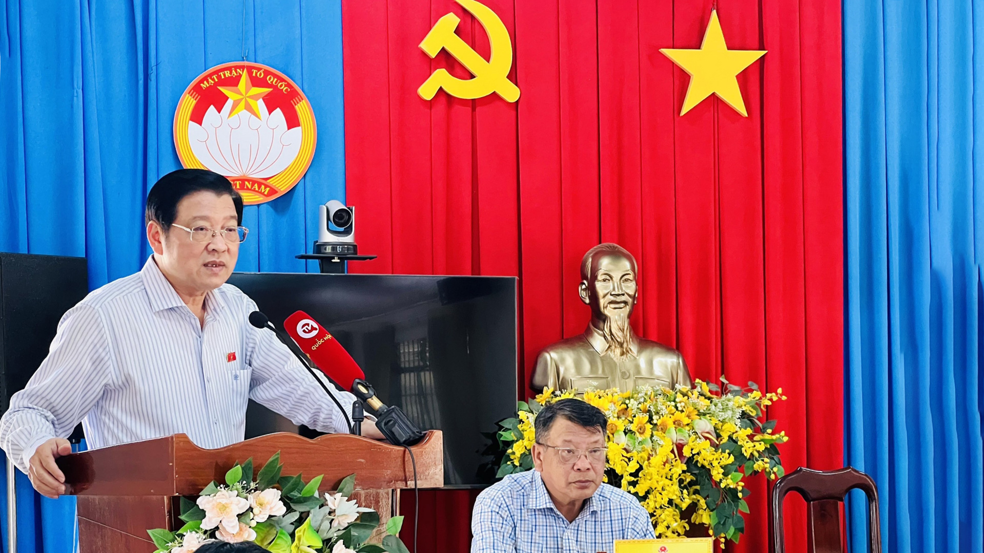 Trưởng Ban Nội chính Trung ương tiếp xúc cử tri huyện Đức Trọng