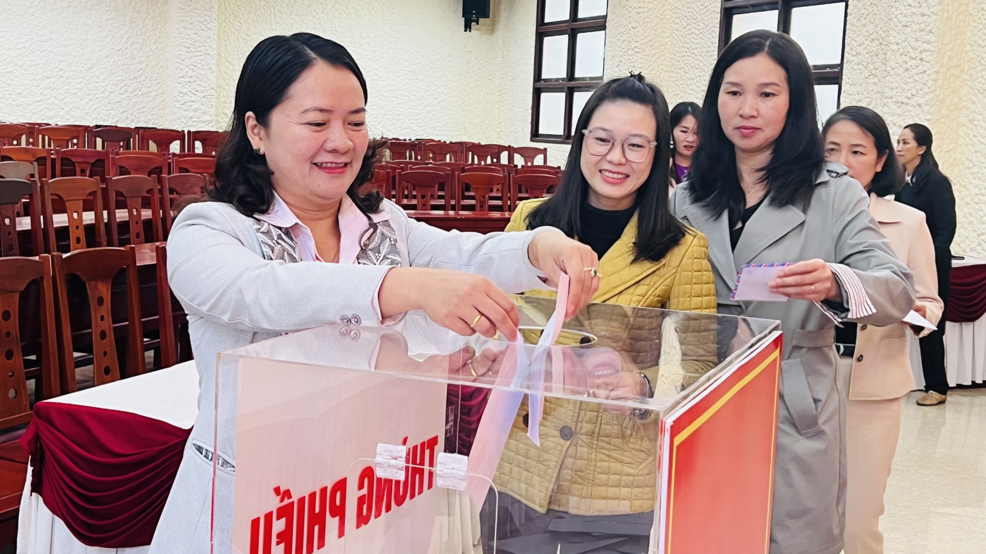 Đà Lạt: Vận động được trên 2,2  tỷ đồng tại lễ phát động hưởng ứng Tháng cao điểm Ngày Vì người nghèo