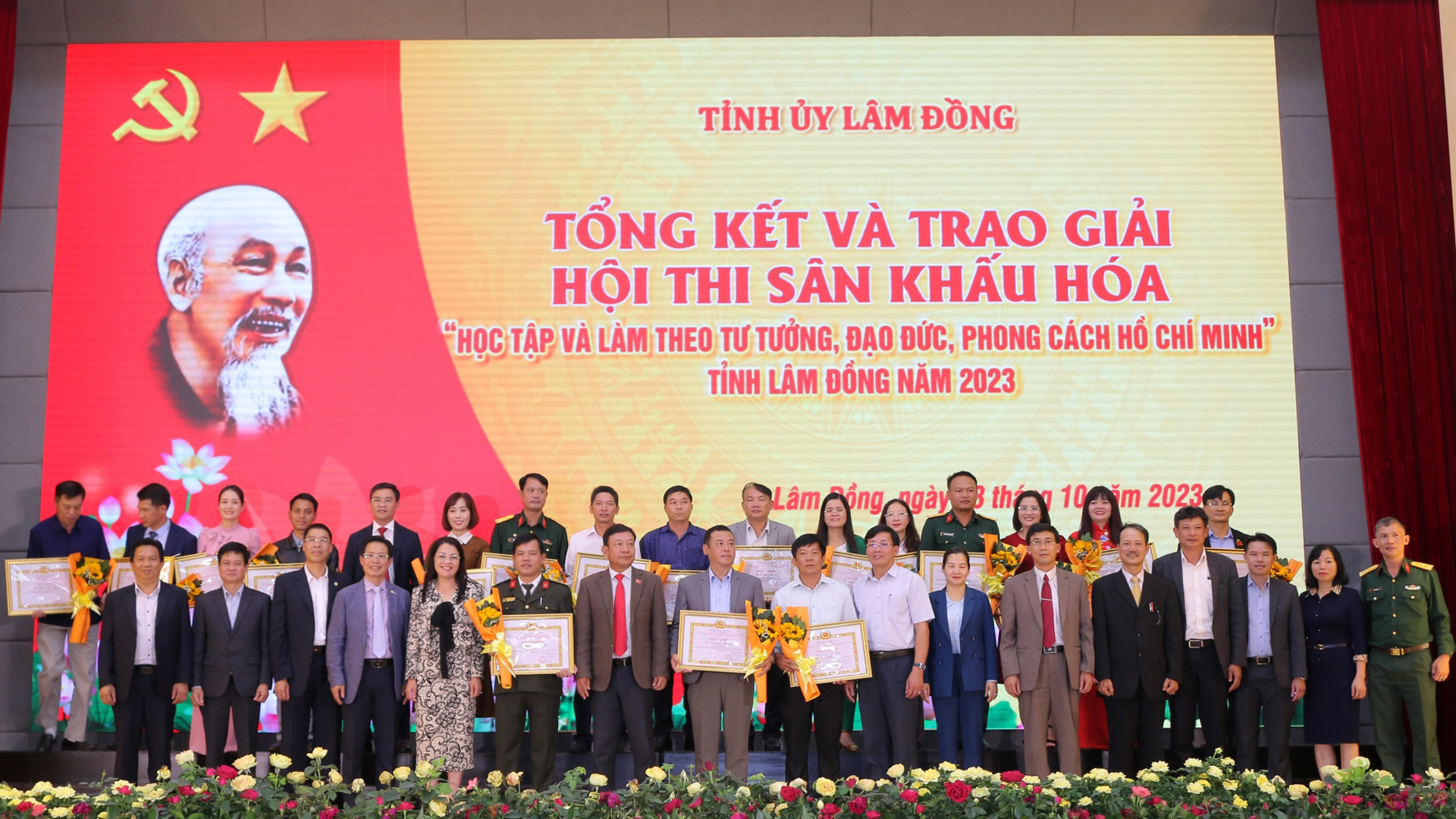 Đội thi thành phố Bảo Lộc đoạt giải Nhất Hội thi sân khấu hóa học tập và làm theo tư tưởng, đạo đức, phong cách Hồ Chí Minh tỉnh Lâm Đồng năm 2023