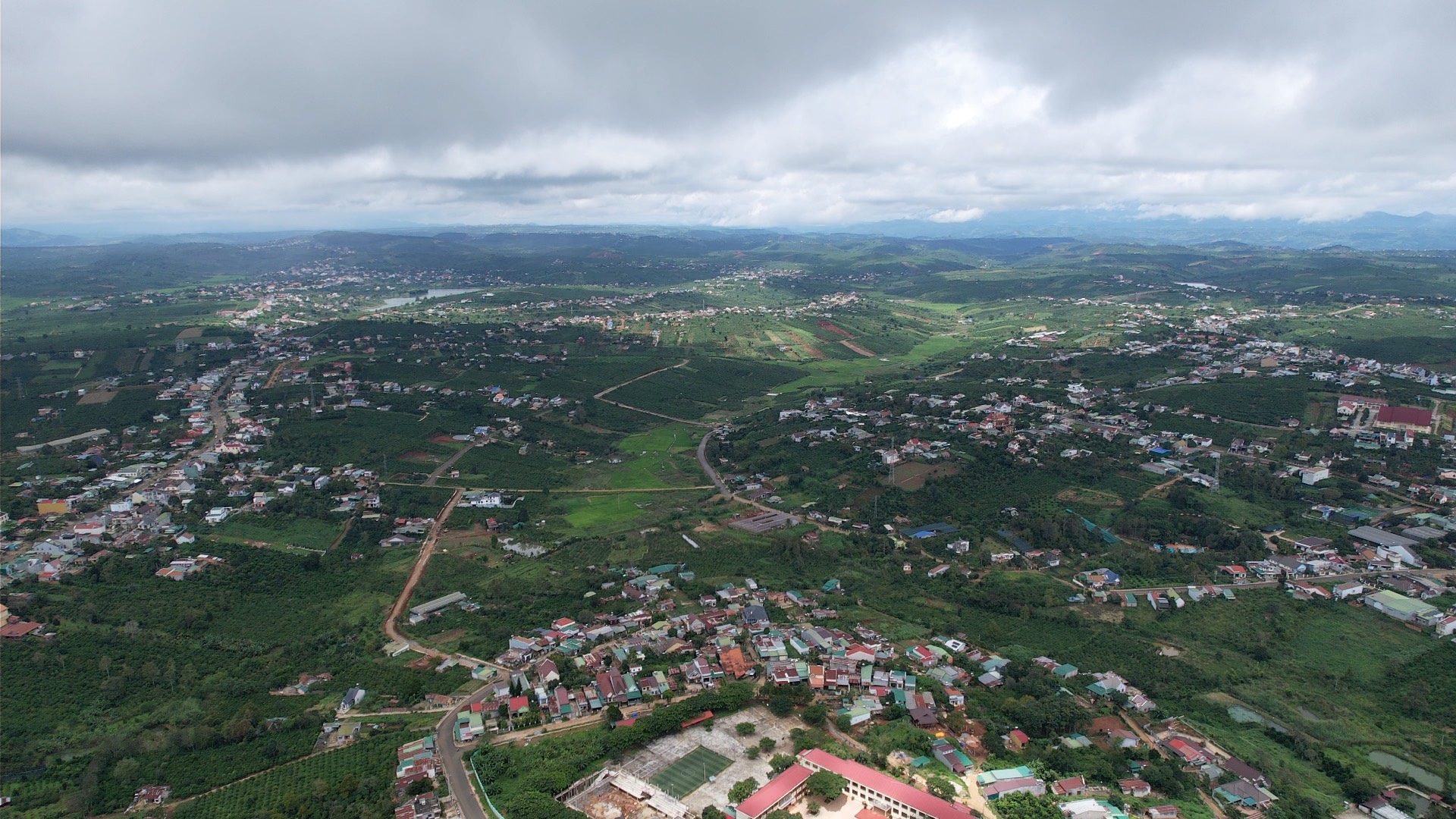 Thông qua Đồ án quy hoạch xây dựng vùng huyện Di Linh đến năm 2035 và tầm nhìn đến năm 2050