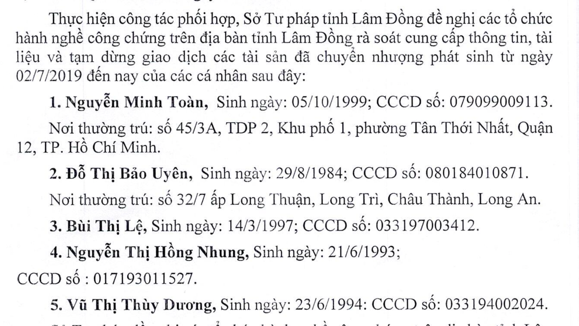 Tạm dừng giao dịch tài sản thêm 5 cá nhân liên quan tới vụ án lừa đảo chiếm đoạt tài sản