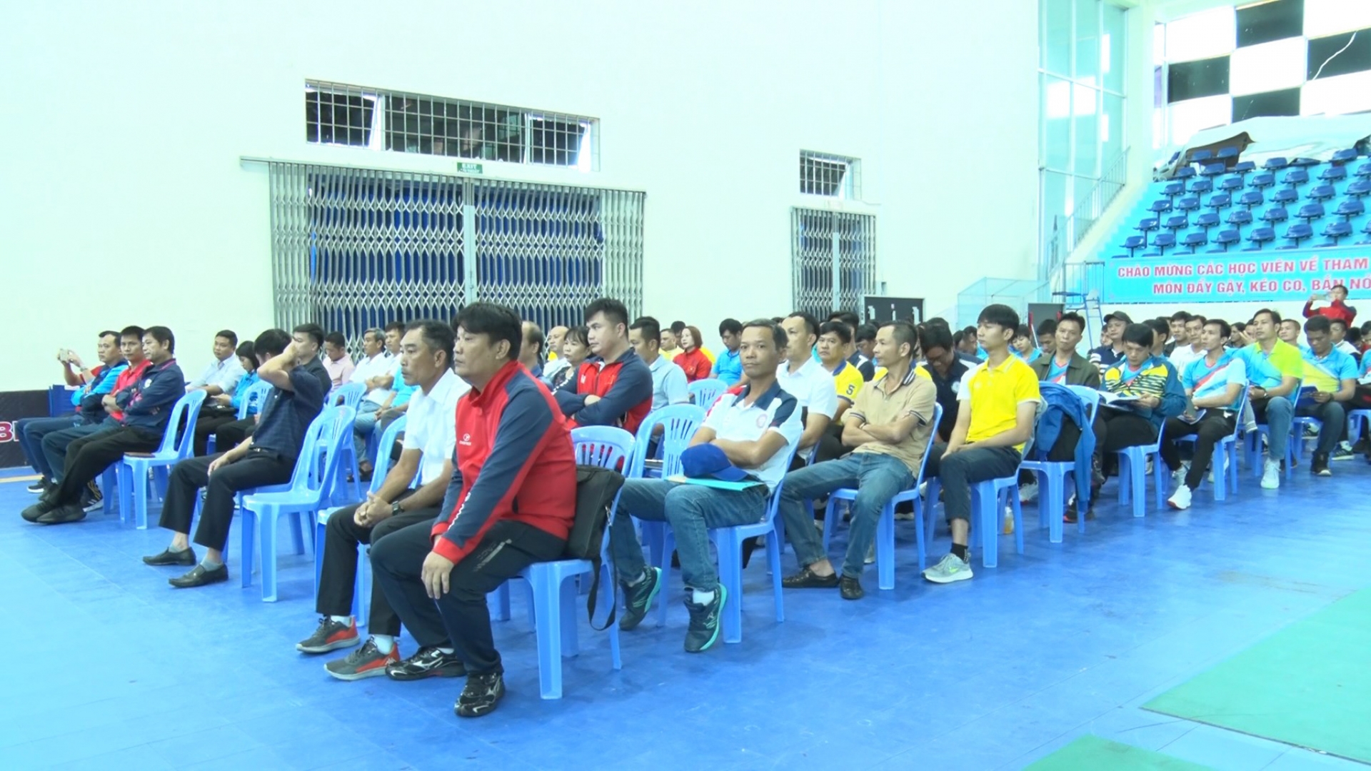 140 học viên tham gia lớp tập huấn trọng tài môn đẩy gậy, kéo co, bắn nỏ toàn quốc