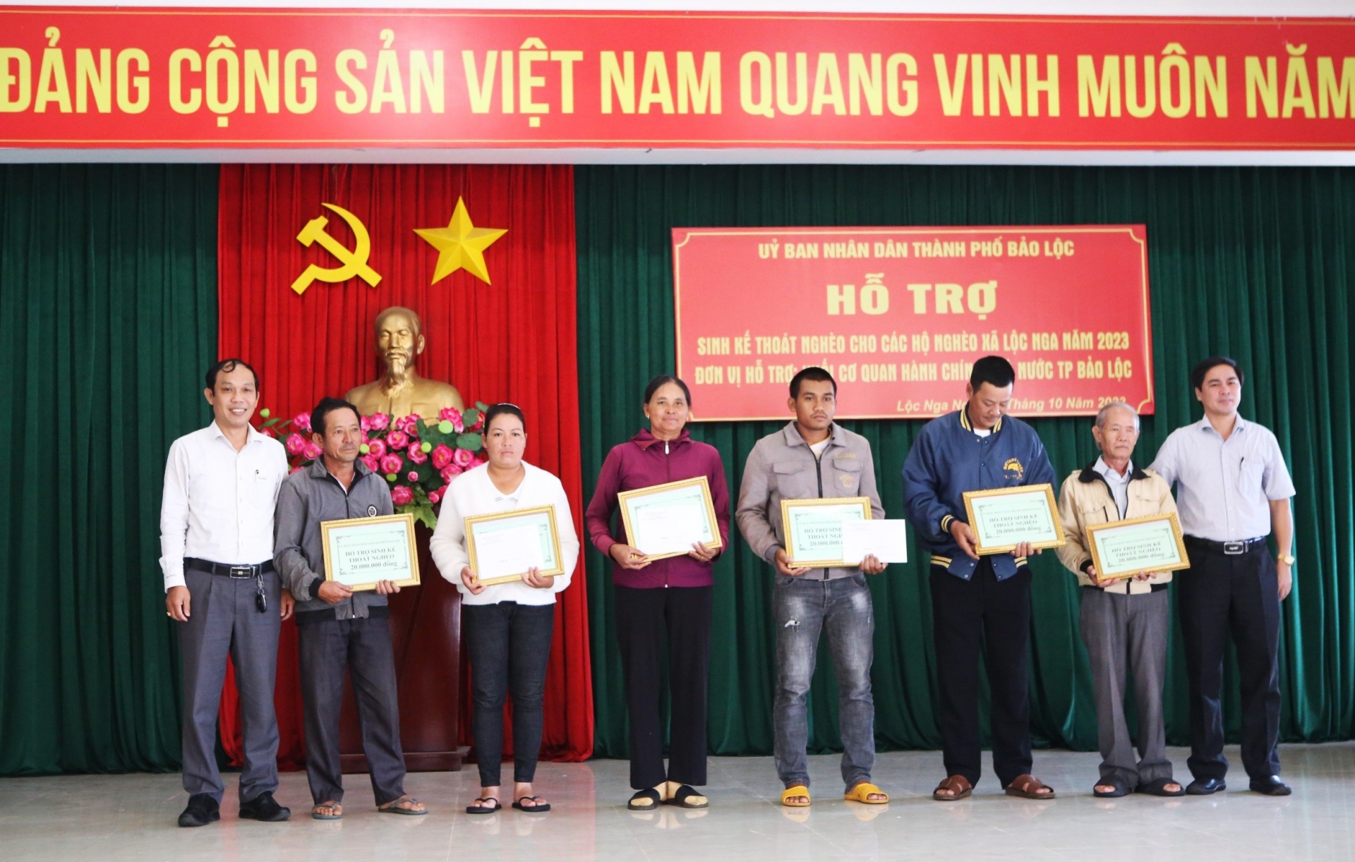 Bảo Lộc: Hơn 1,9 tỷ đồng trao tặng sinh kế cho hộ nghèo