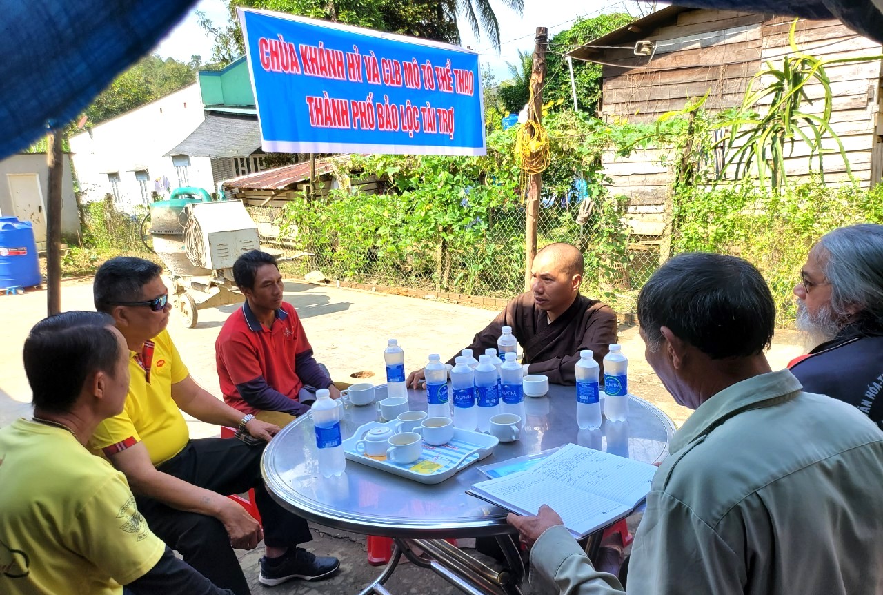 Hỗ trợ 100 triệu đồng xây nhà cho hộ nghèo đồng bào dân tộc thiểu số tại Đạ Huoai