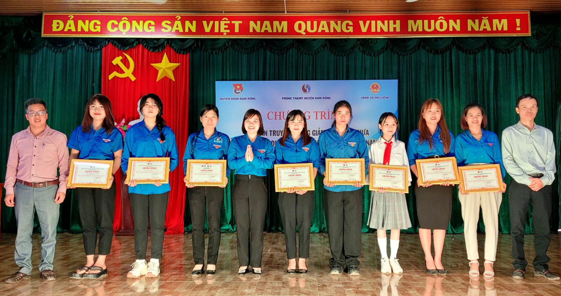 Đam Rông: Nâng cao ý thức bảo vệ môi trường cho đoàn viên, thanh niên và người dân