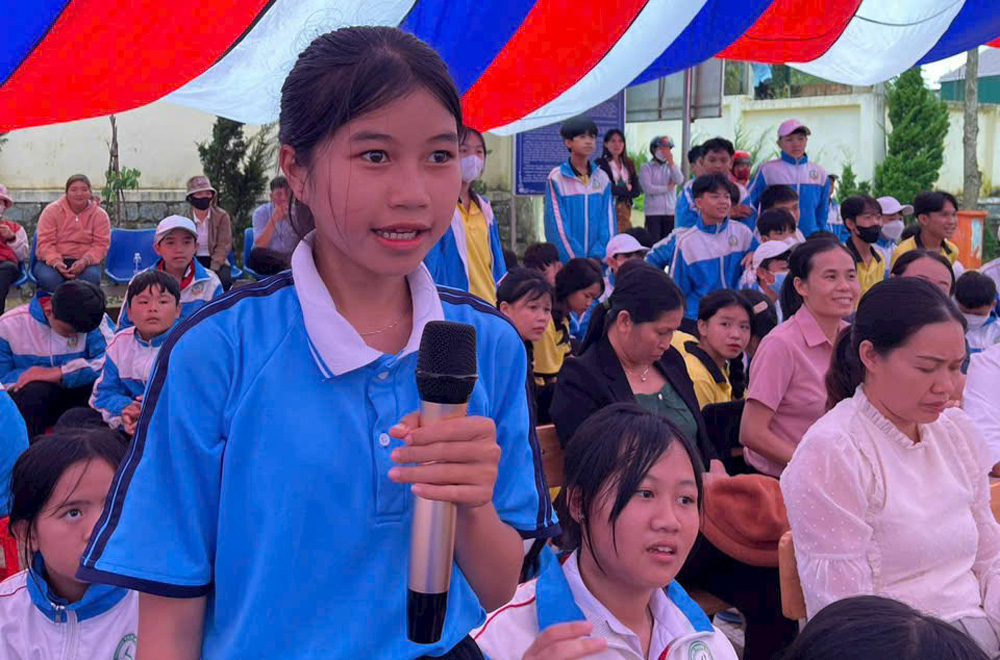 Truyền thông về xóa bỏ định kiến khuôn mẫu giới trong học sinh