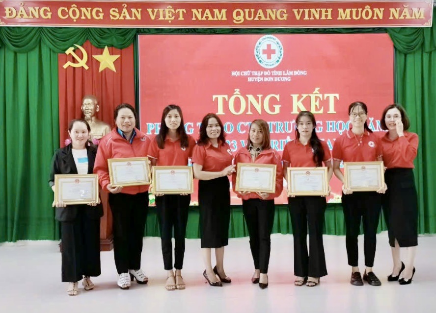 Đơn Dương: Mạng lưới Chữ thập đỏ trường học vận động hơn 3,2 tỷ đồng